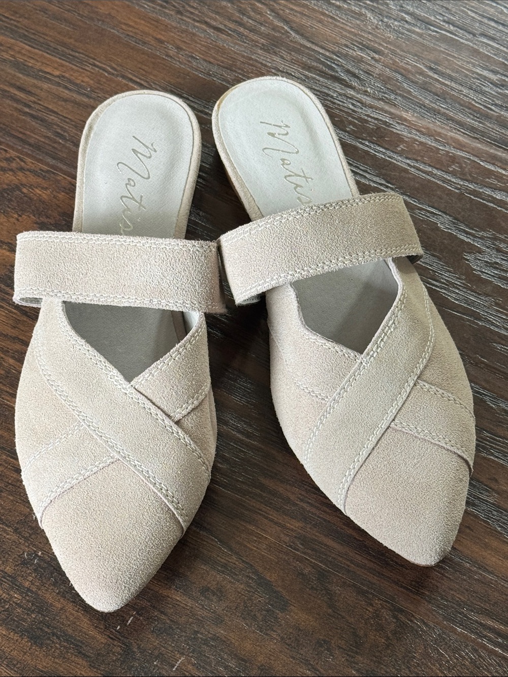 Matisse Beige Suede Pointed Crisscross Strap Mules, Sz 9